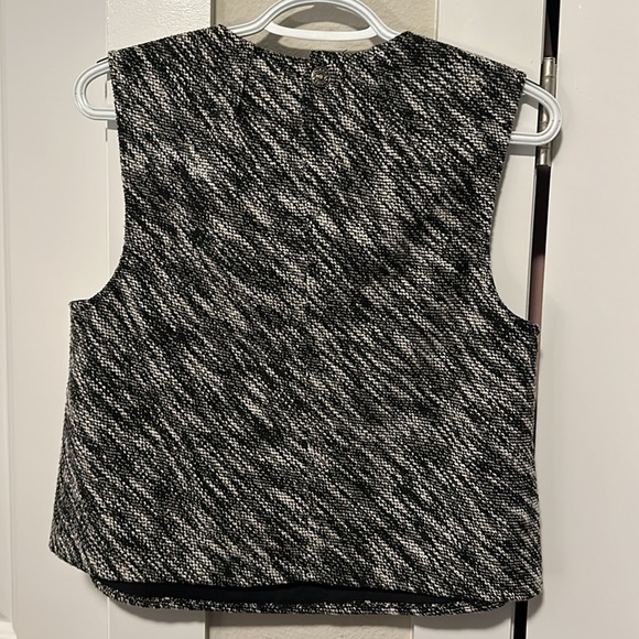 Abs - Picture 4 of 5